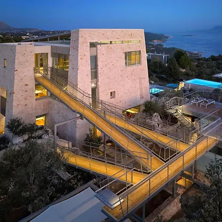 Villa Olives And Thyme Retreat