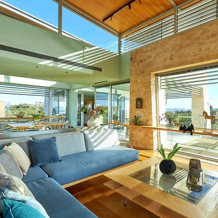 Villa Olives And Thyme Retreat *